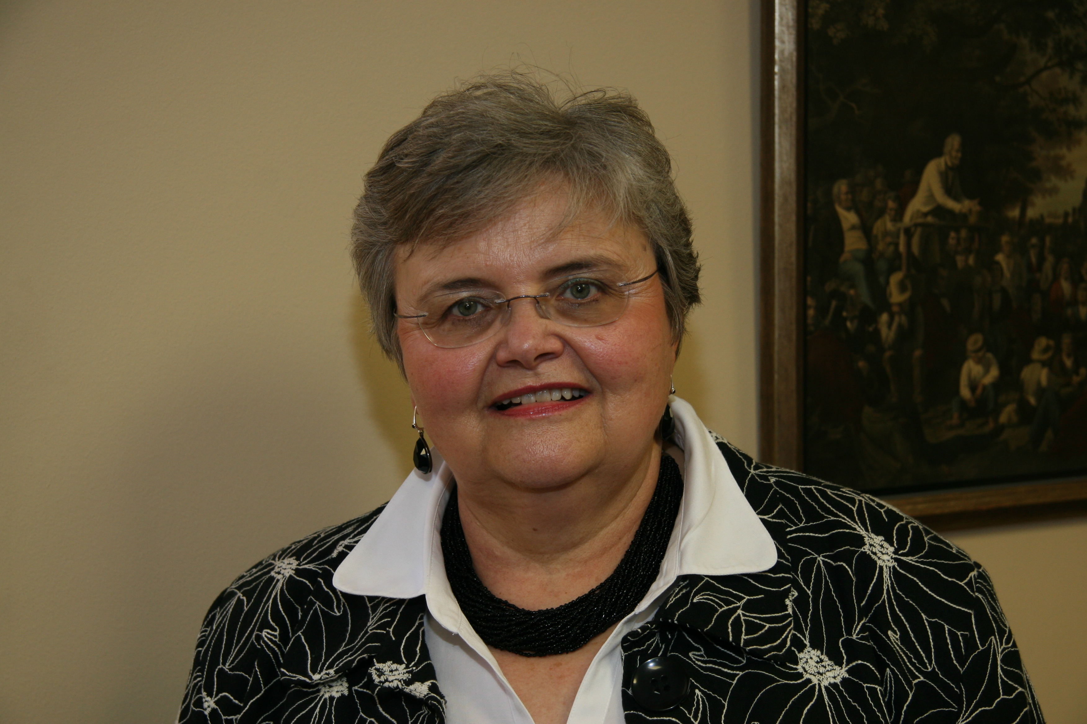 Click here to learn more about Dianne